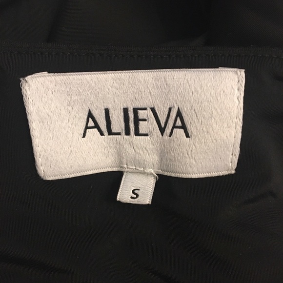 Stunning Black Alieva Dasha Modern LBD Midi Dress Size Small - Picture 9 of 9